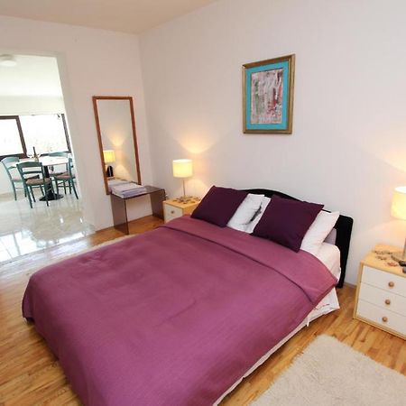Apartments Milena Ровінь Екстер'єр фото