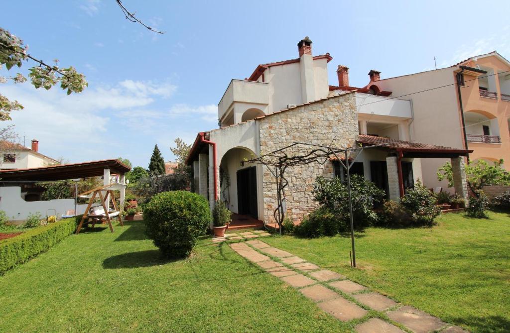Apartments Milena Ровінь Екстер'єр фото